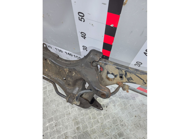 Балка подвески передняя (подрамник) к Toyota Corolla, 2003г.