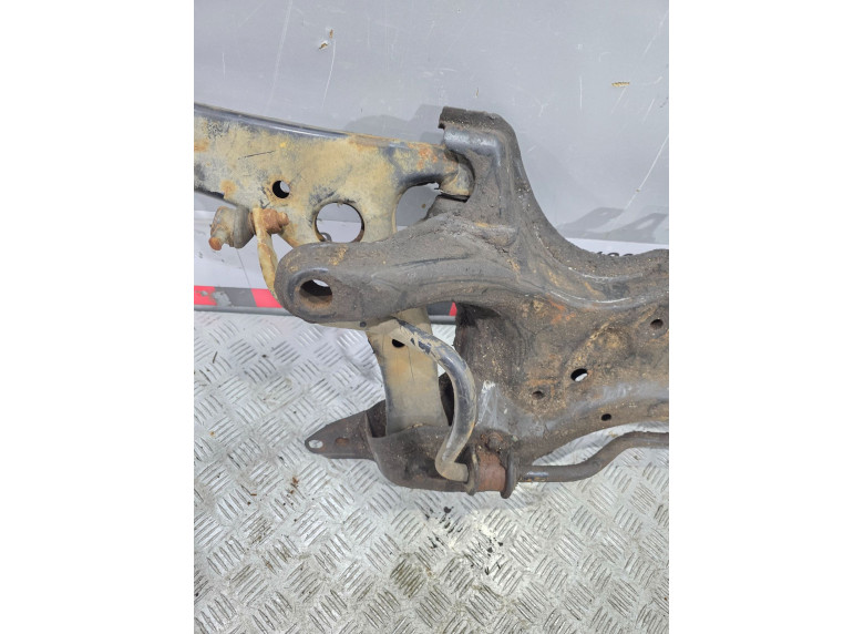 Балка подвески передняя (подрамник) к Toyota Corolla, 2003г.