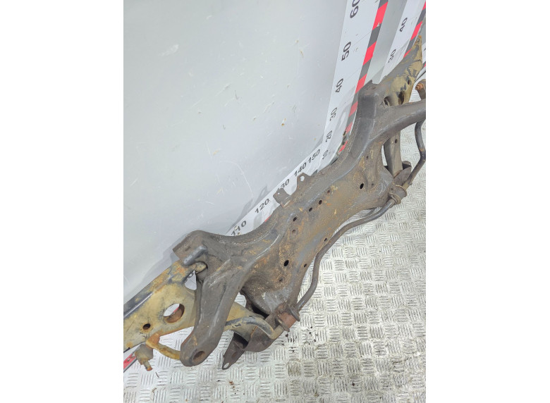 Балка подвески передняя (подрамник) к Toyota Corolla, 2003г.