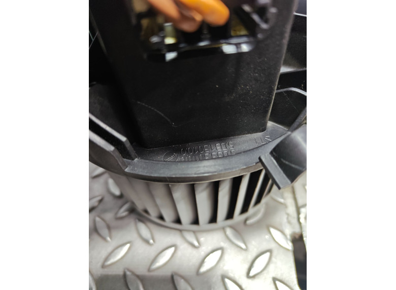 Моторчик печки к Opel Corsa, 2007г.