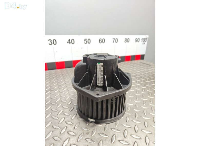 Моторчик печки к Chevrolet Venture 2002 г.