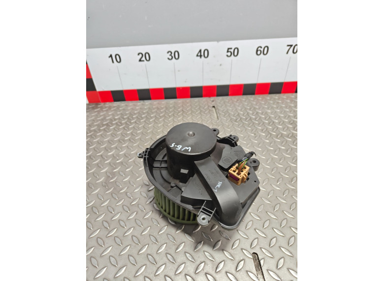 Сопротивление печки к Volkswagen Passat, 2000г.