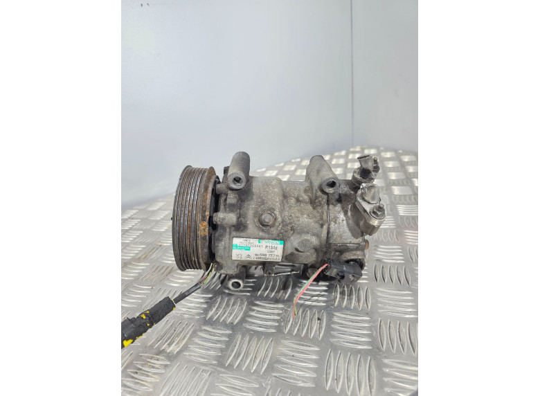 Компрессор кондиционера к Peugeot 207, 2007г.