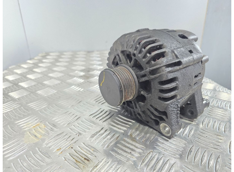 Генератор к Peugeot 207, 2007г.