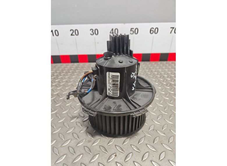 Моторчик печки к Opel Zafira, 2007г.