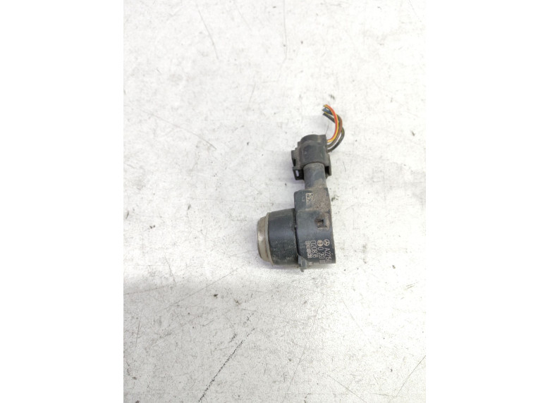 Датчик парктроника к Mercedes E W211, 2011г.