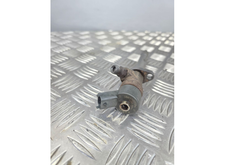 Форсунка к Citroen C5, 2003г.