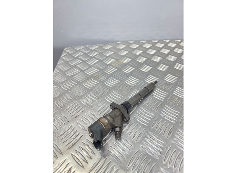 Форсунка к Citroen C5, 2003г.