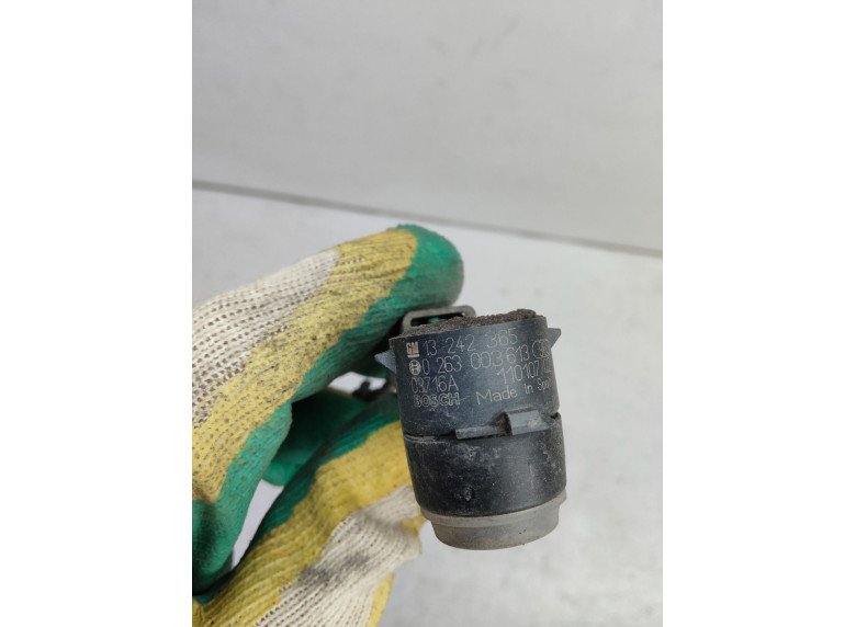 Датчик парктроника к Opel Zafira, 2009г.