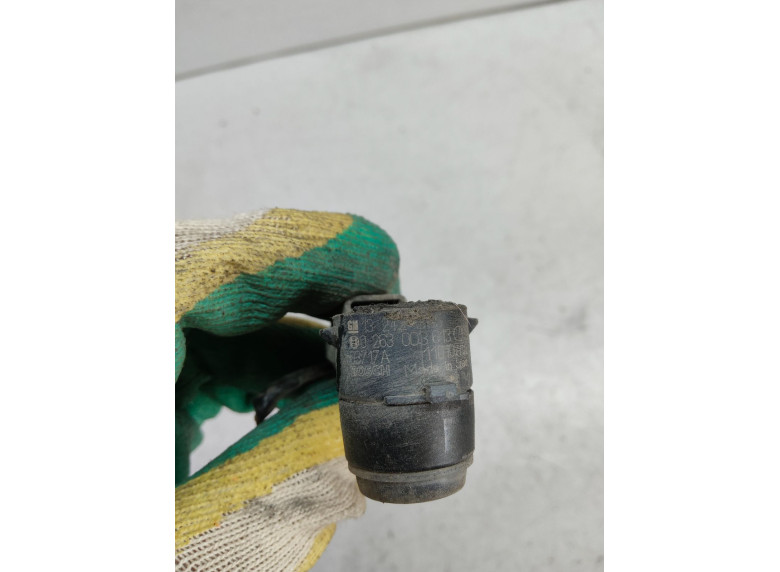 Датчик парктроника к Opel Zafira, 2009г.