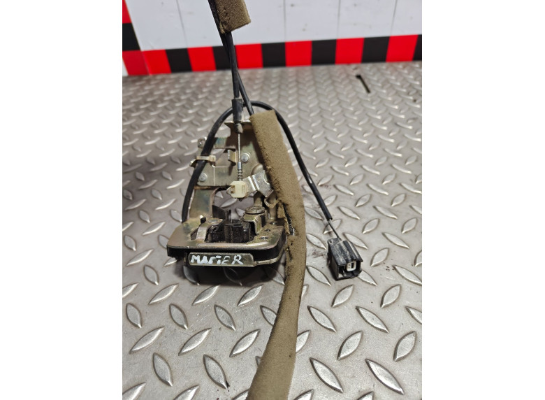 Замок двери задней правой к Opel Movano, 2011г.