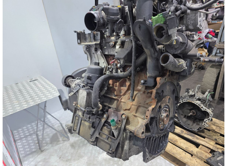 Двигатель к Citroen C5, 2010г.