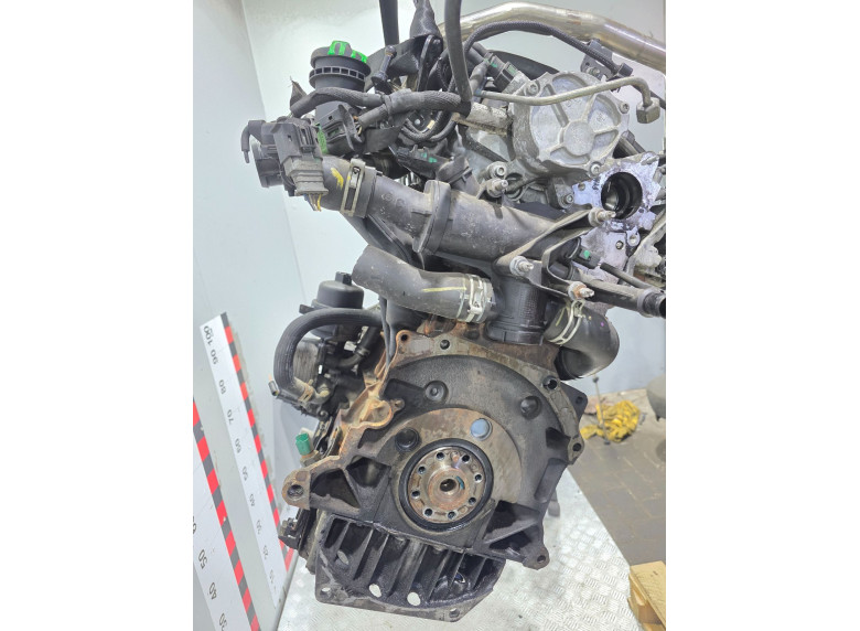 Двигатель к Citroen C5, 2010г.