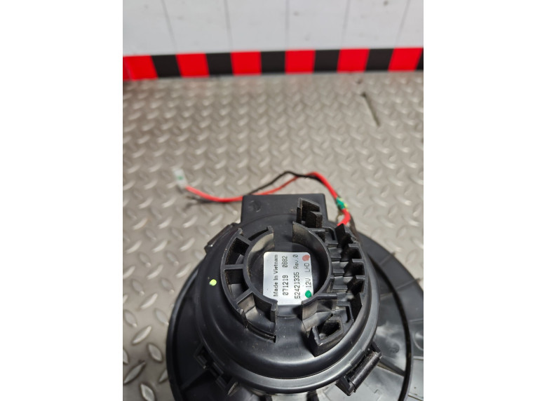 Моторчик печки к Opel Astra, 2007г.