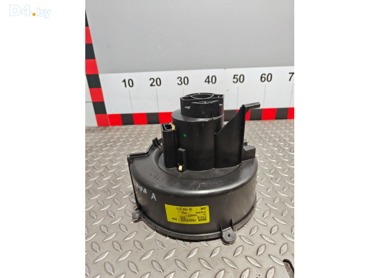 Моторчик печки к Opel Zafira 2004 г.