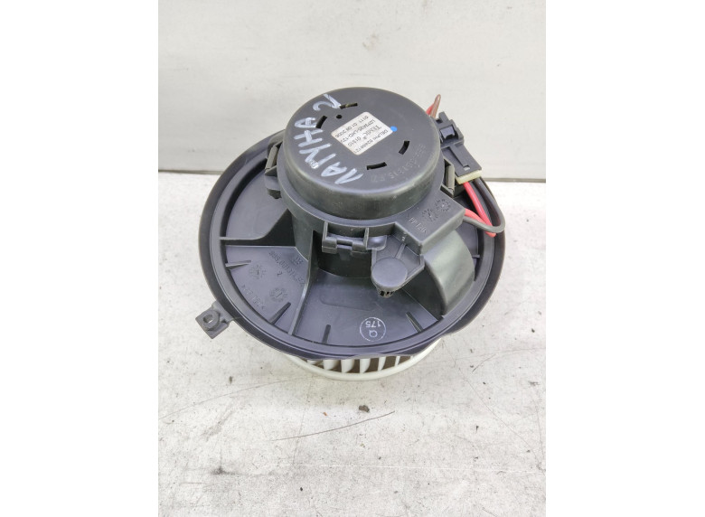 Моторчик печки к Renault Laguna, 2005г.