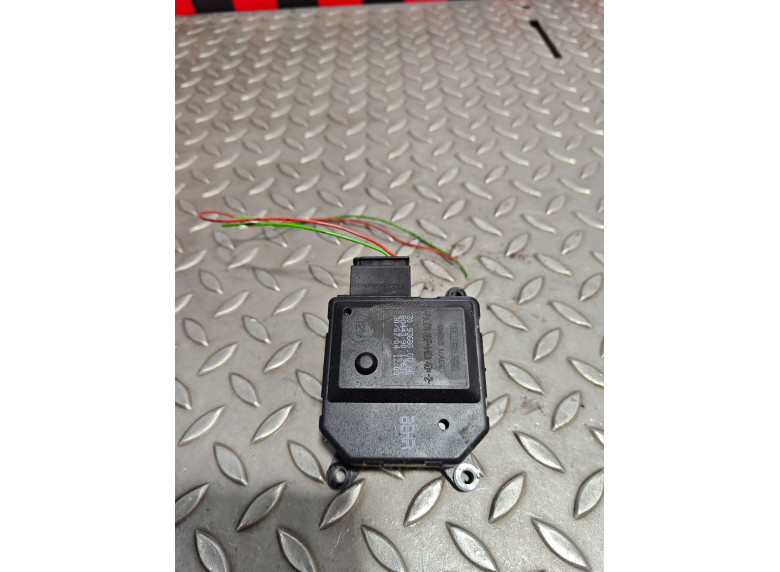 Моторчик заслонки печки к Opel Zafira, 2004г.