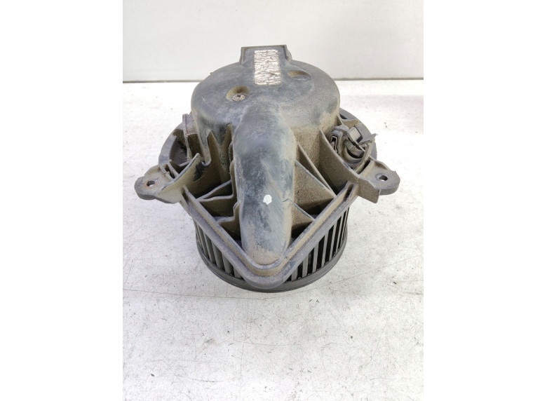 Моторчик печки к Renault Trafic, 2004г.