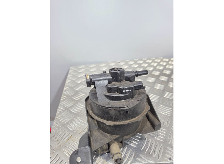 Корпус топливного фильтра к Citroen C5, 2010г.