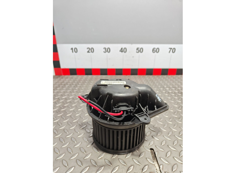 Моторчик печки к Renault Scenic, 2002г.