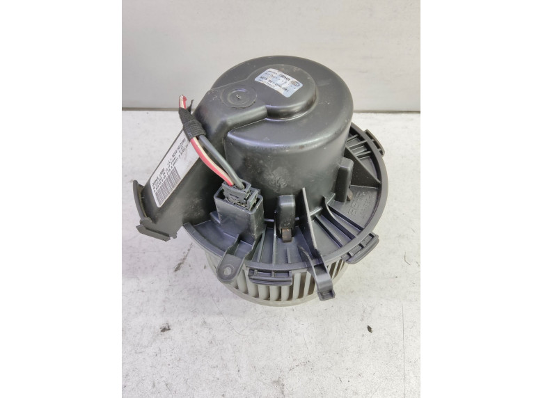 Моторчик печки к Mercedes Sprinter, 2017г.