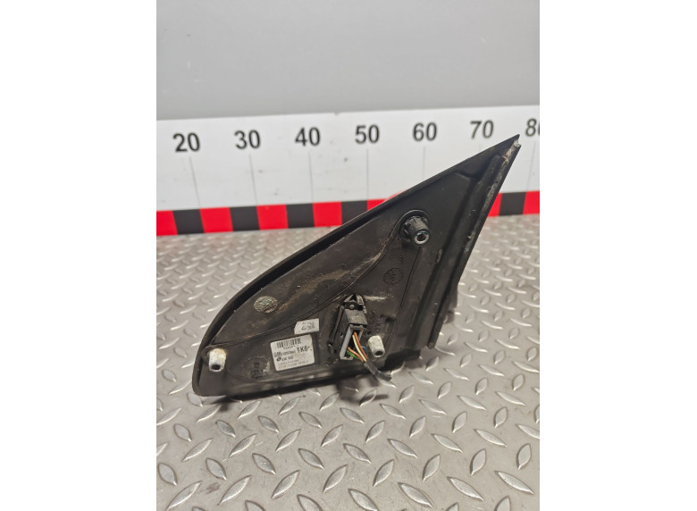 Зеркало наружное правое к Opel Astra, 2008г.
