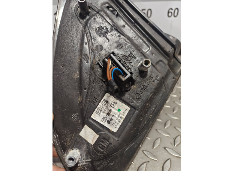 Зеркало наружное правое к Opel Astra, 2007г.