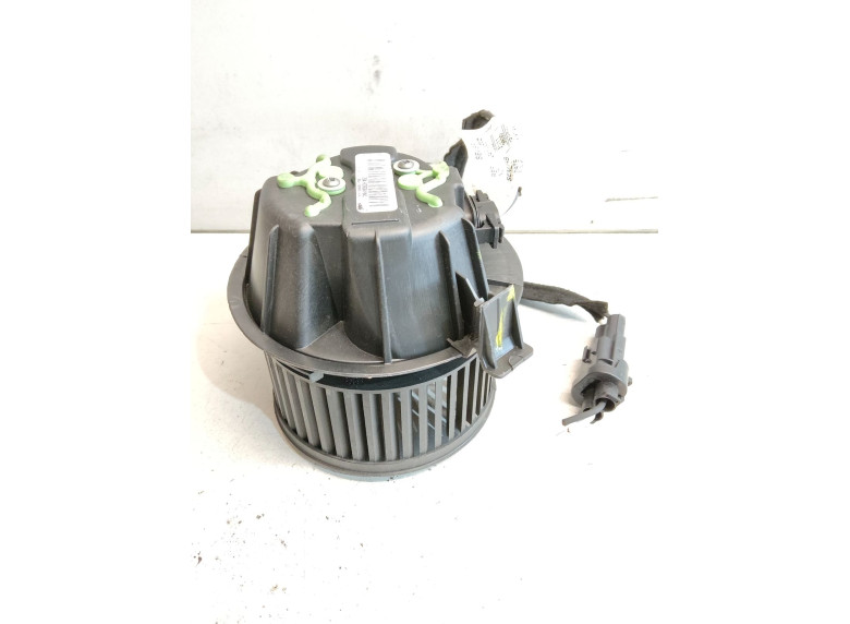Моторчик печки к Renault Duster, 2011г.