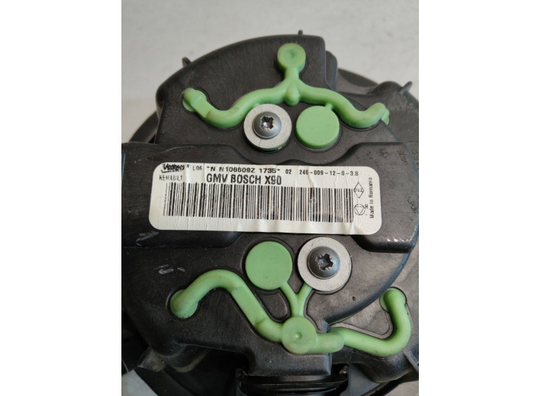 Моторчик печки к Renault Duster, 2011г.