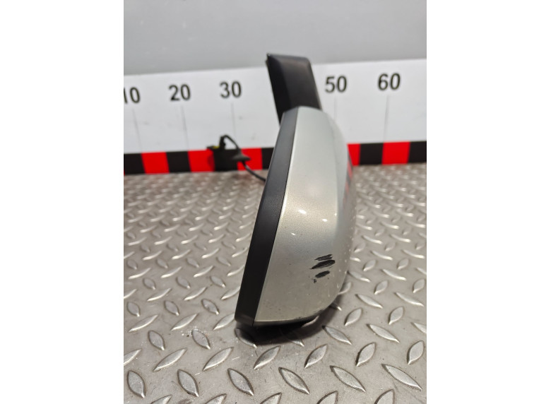 Зеркало наружное правое к Opel Zafira, 2006г.