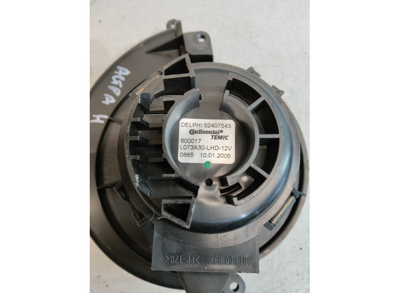 Моторчик печки к Opel Astra, 2005г.