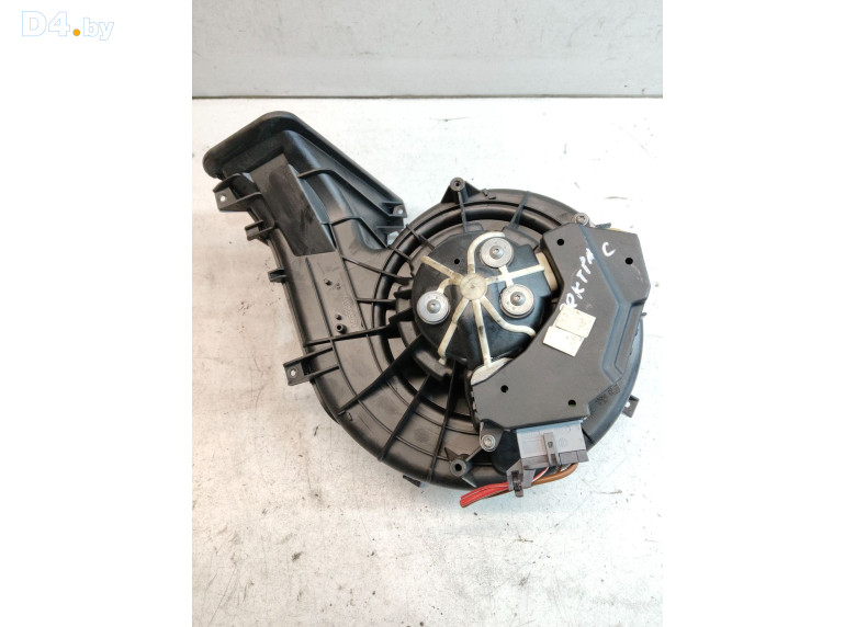 Моторчик печки к Opel Vectra 2007 г.