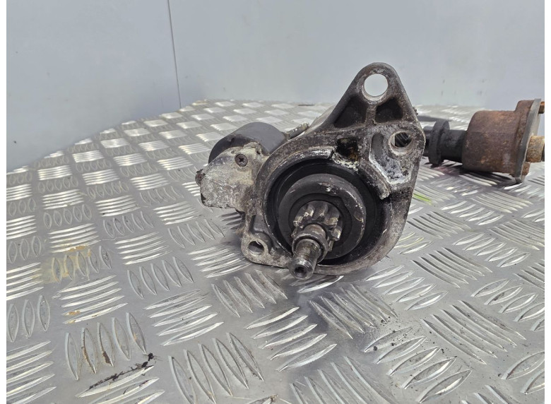 Стартер к Volkswagen Golf, 1991г.