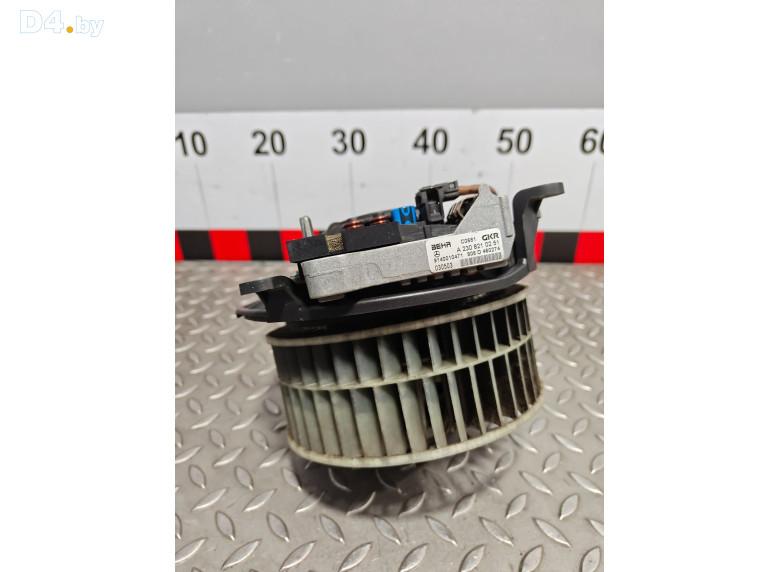 Моторчик печки к Mercedes EW211 2003 г.