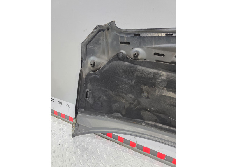 Шумоизоляция капота к Mercedes Vito W639, 2006г.