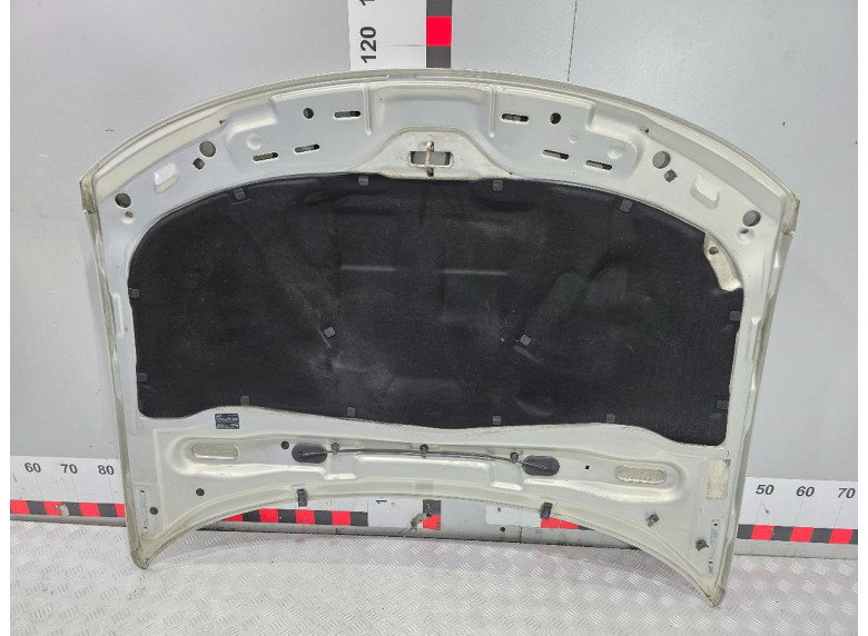 Капот к Volkswagen Passat, 1999г.