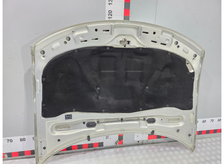 Капот к Volkswagen Passat, 1999г.