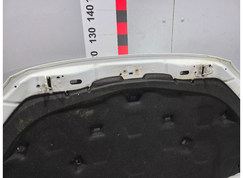 Капот к Volvo V70, 2010г.