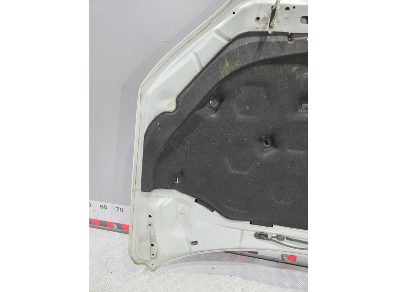 Капот к Volvo V70, 2010г.