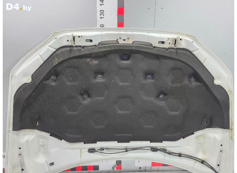 Шумоизоляция капота к Volvo V70 2010 г.