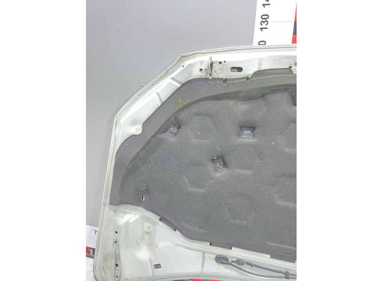 Шумоизоляция капота к Volvo V70, 2010г.