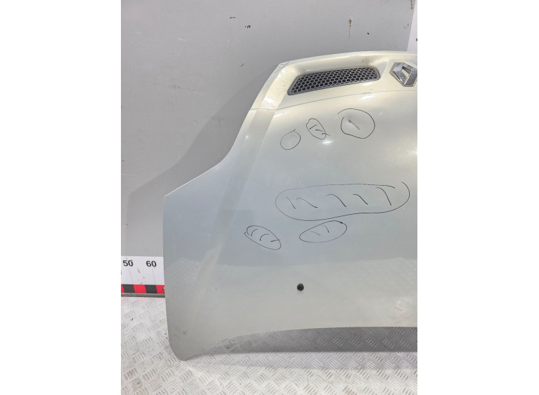 Капот к Renault Scenic, 2001г.