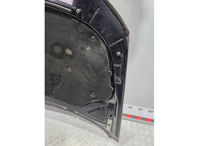 Капот к Volkswagen Passat, 2006г.