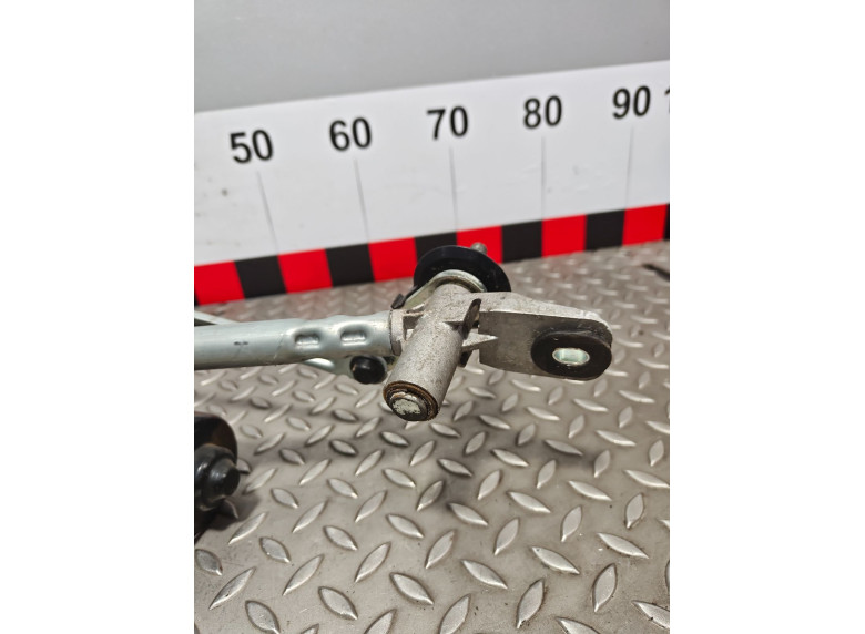 Механизм стеклоочистителя (трапеция дворников) к Kia Ceed, 2008г.