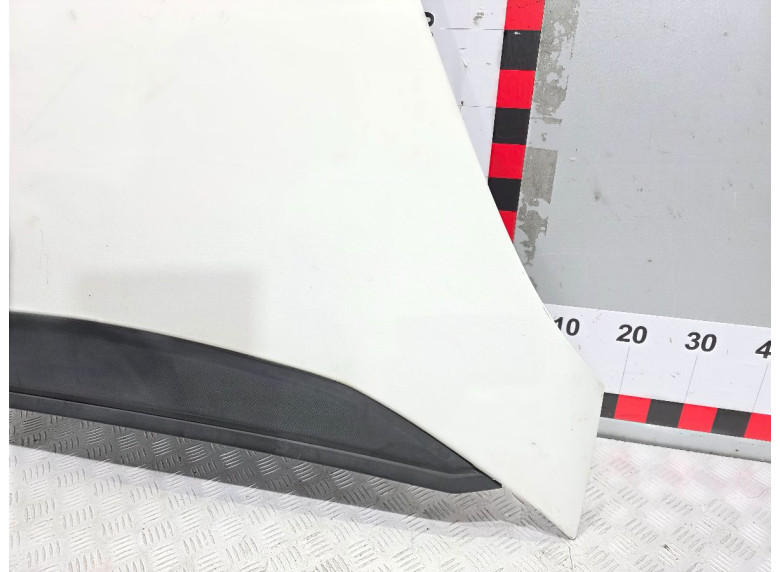 Капот к Citroen C4 Picasso, 2012г.