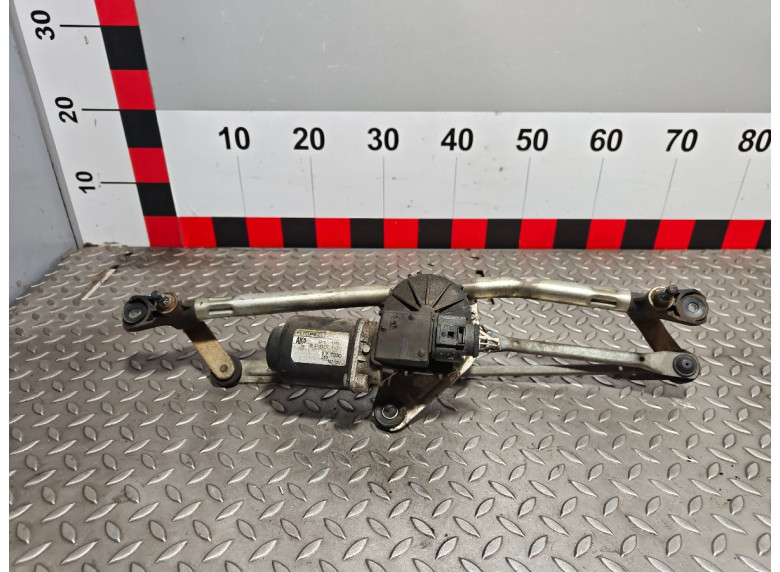 Механизм стеклоочистителя (трапеция дворников) к Peugeot Bipper, 2013г.