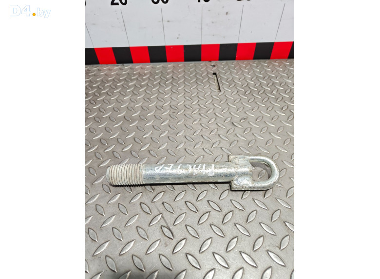 Крюк буксировочный к Renault Master 2011 г.