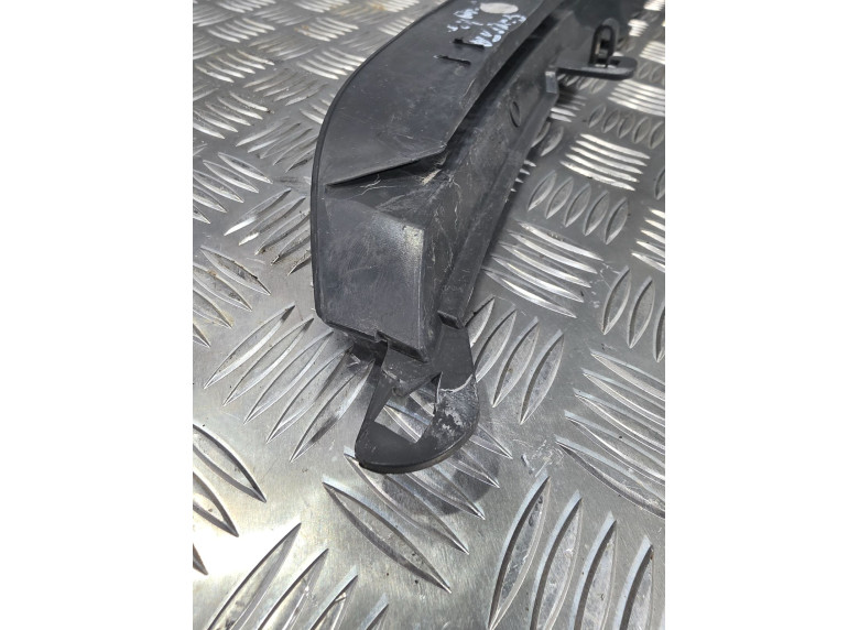 Решетка радиатора к Ford Fiesta, 2010г.