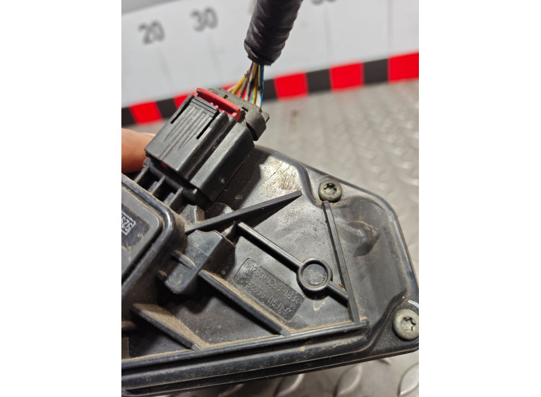 Заслонка дроссельная к Ford Focus, 2006г.