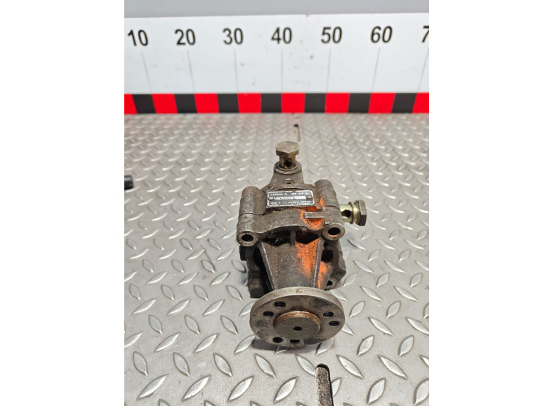 Насос гидроусилителя руля к Audi 90, 1991г.